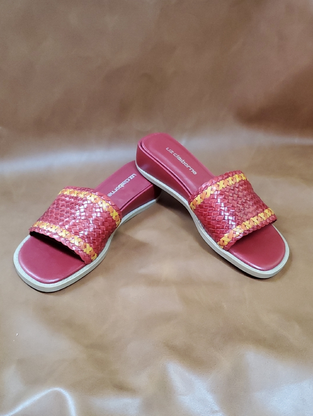 Womens Size 6.5 Liz Claiborne Pink Woven Slide Sandals with Yellow Trim